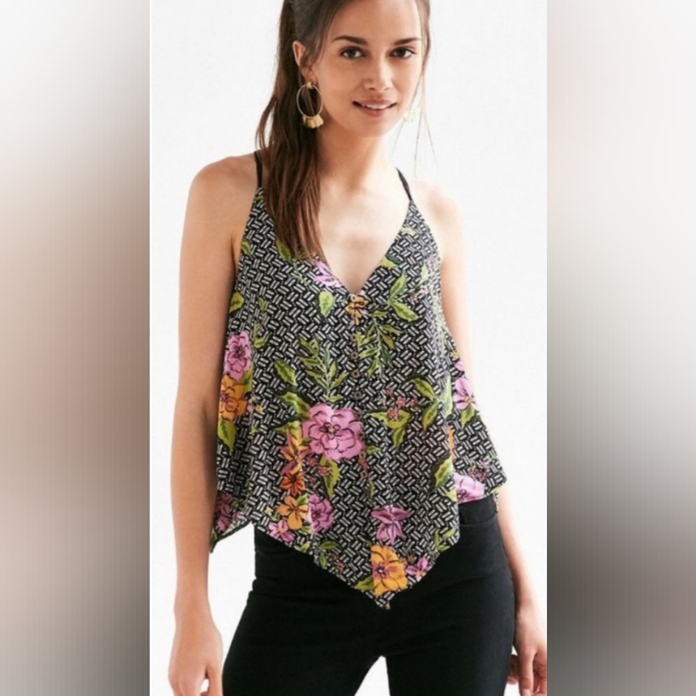 Ecote By Urban Outfitters Asymmetrical Black & Purple Floral Top, Size Medium